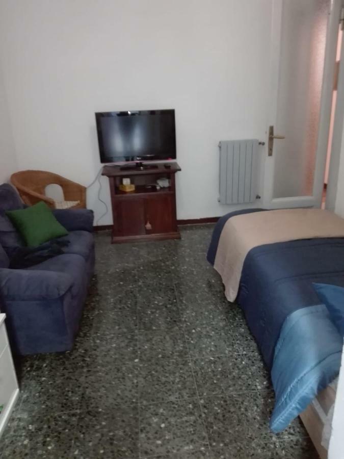 Isola Bi Bed & Breakfast Milan Bagian luar foto